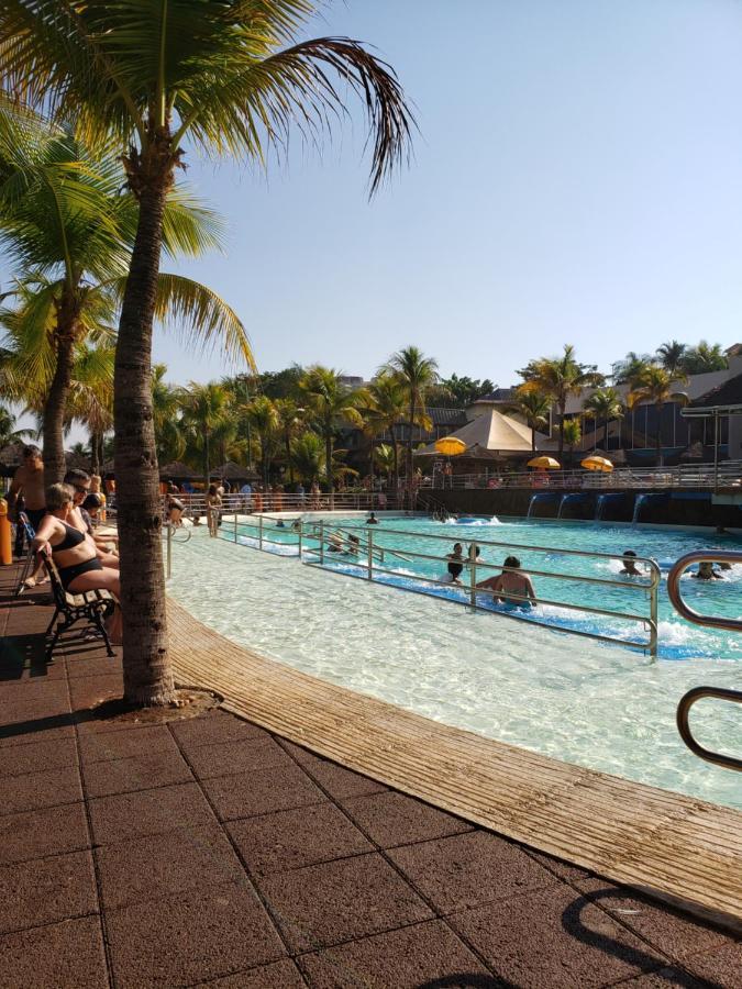 Casa Temporada Olimpia 8 Pessoas Com Piscina Villa Exterior foto